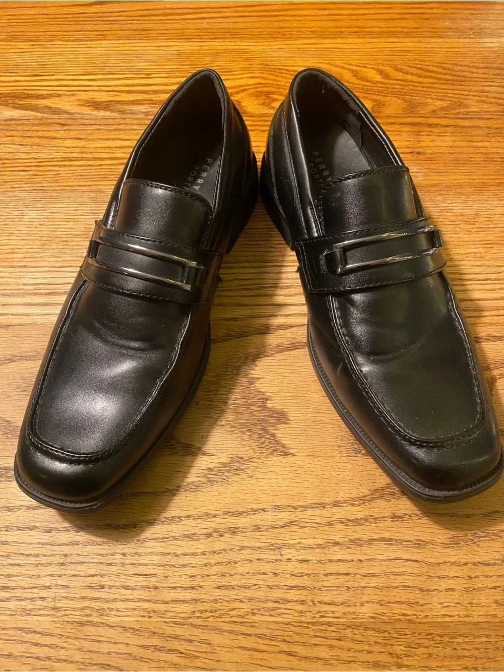 Perry Ellis excellent preowned
